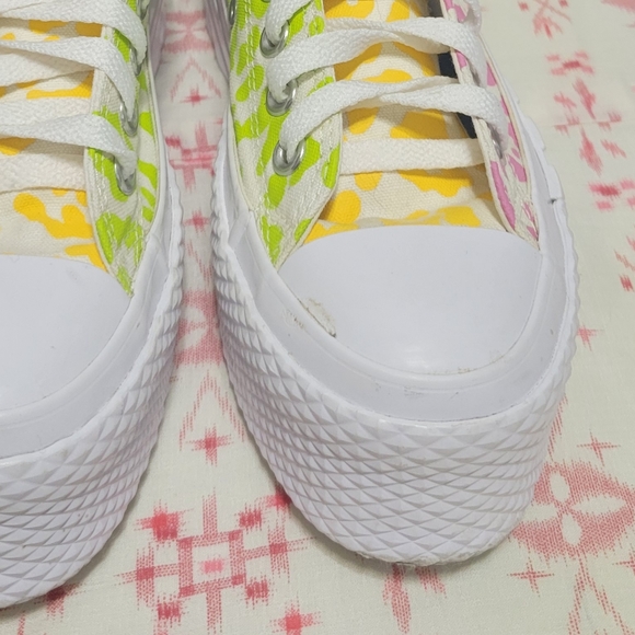 Converse Chuck Taylor All Star 2X Platform "Welcome to the Wild" - Picture 6 of 6